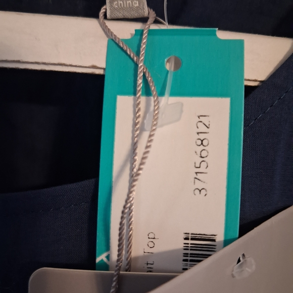 Daniel Rainn Navy and Cream Paisley Blouse - Picture 5 of 8